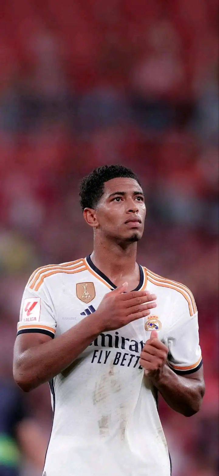 伦敦德比阿森纳或留手 数据支持枪手小胜拿分（伦敦德比：阿森纳或收着踢，数据看好枪手小胜取分）