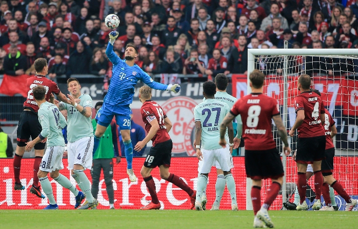 如果出战多特，B席将成为第4位达成欧冠百场的葡萄牙球员