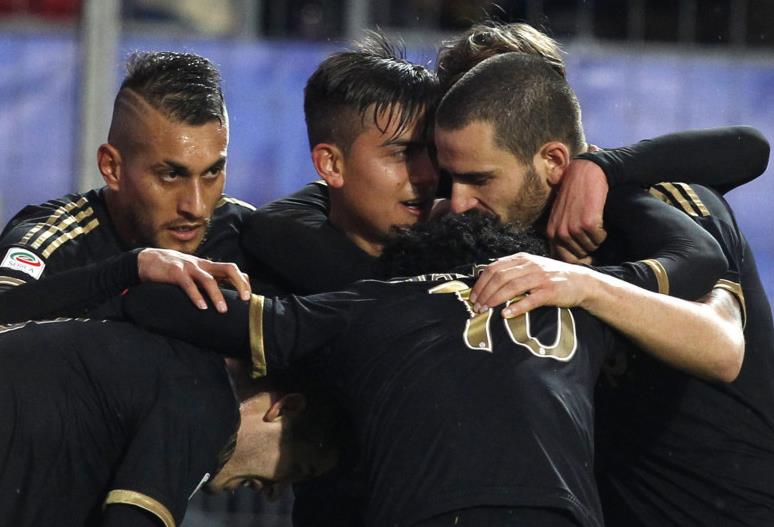 马卡：皇马本赛季防空能力薄弱，失球中有三成为对手头球破门