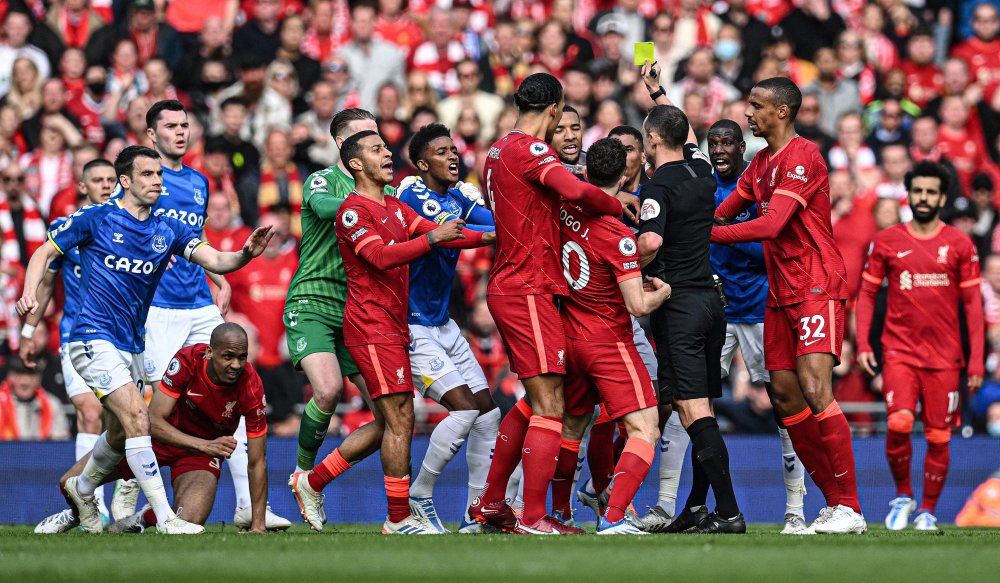 巴黎人报：舍瓦利耶有望迎来国家队首秀，多名轮换球员将出场（巴黎人报：舍瓦利耶有望上演国家队首秀，多位轮换球员将登场）