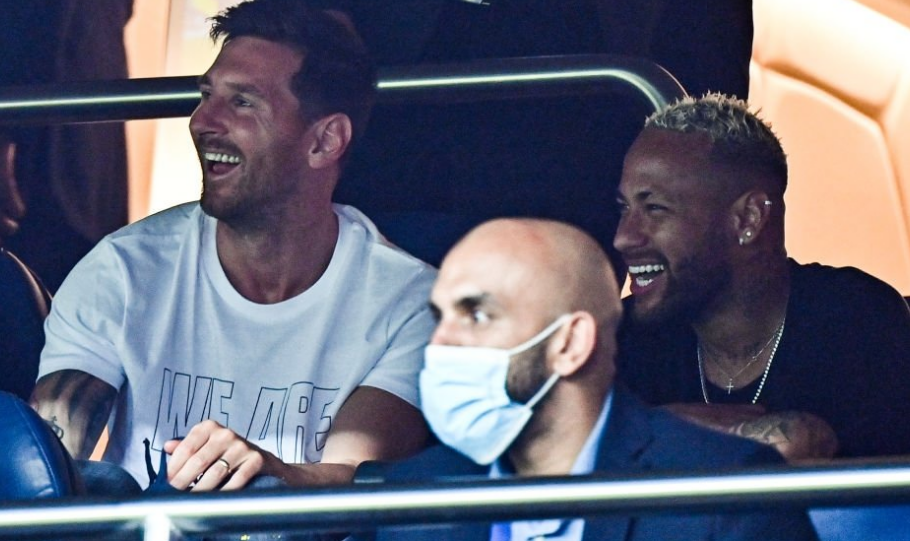 对手把他防成神（对手越防，他越神）